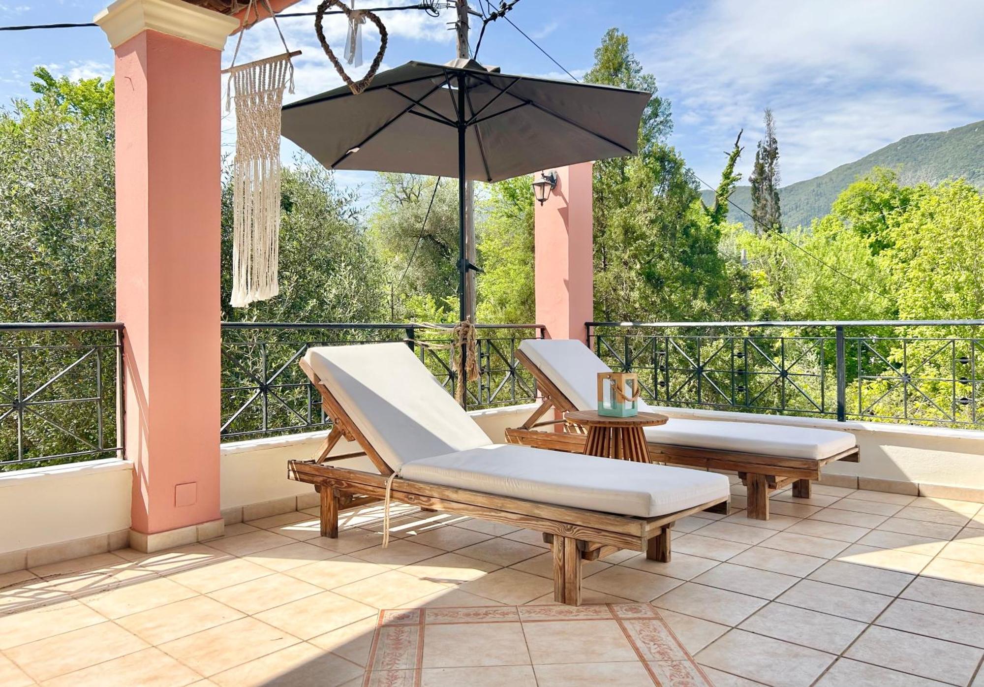 Valia Seaside Villa